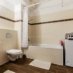 Apartmán Pink Flamingo : Leo Lane Getaway